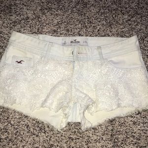 Selling my vintage white Hollister shorts!